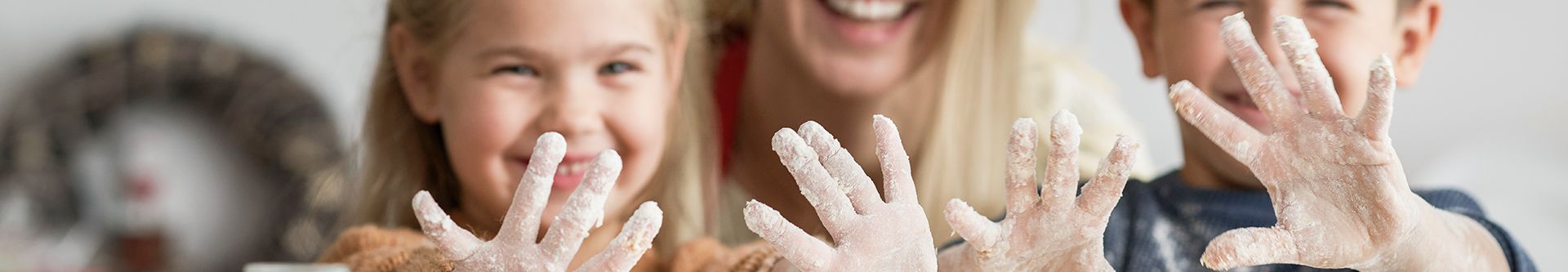 Weihnachtsbacken mit Kindern